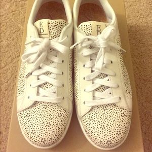 ED by Ellen white Chaperf sneakers