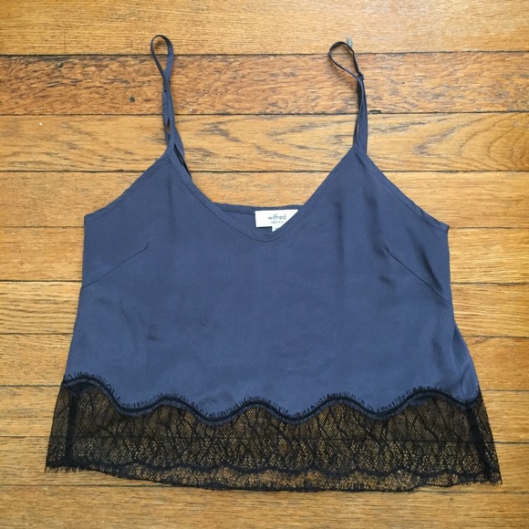 Aritzia Tops - Aritzia Wilfred 100% silk and lace crop tank top