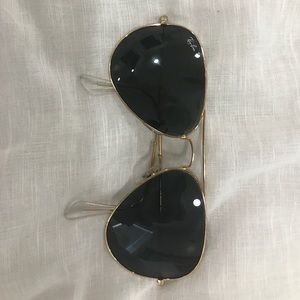 Ray Ban black and gold aviators polarized