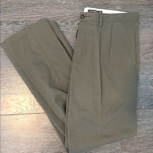 Olive Green 34 x 34 Dockers