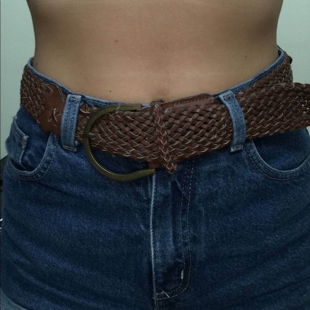 Leather braided belt