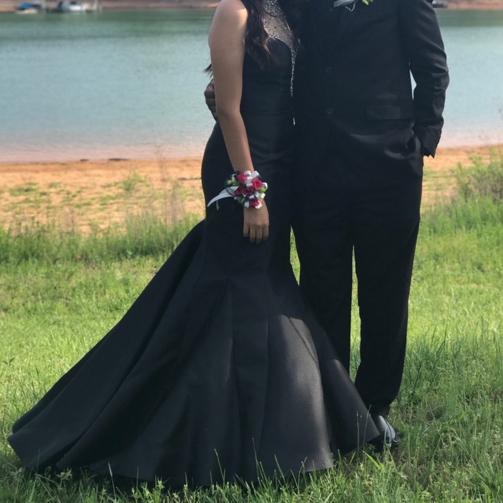 PROM DRESS JOVANI SLEEVELESS 2/4 - Picture 4 of 4