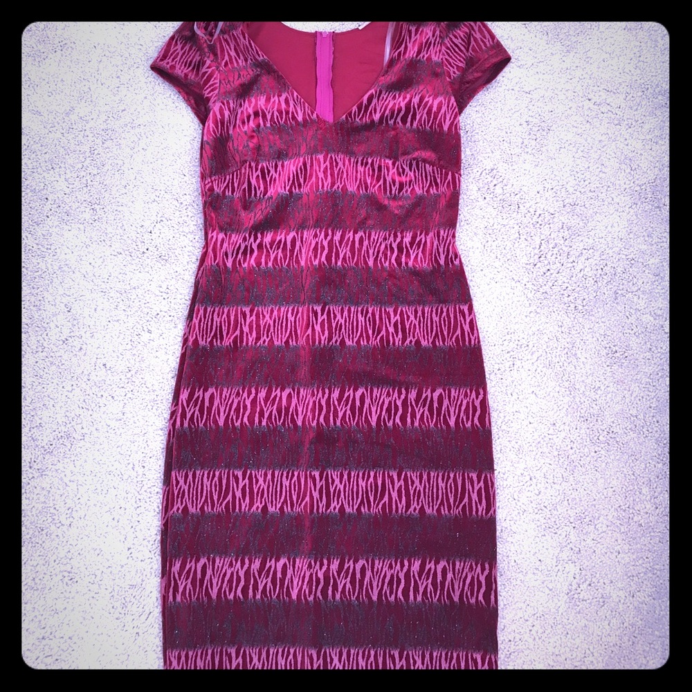 Dark pink/red sequined dress