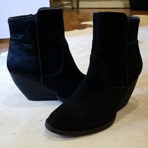 Very Volatile feral booties, size 6.5