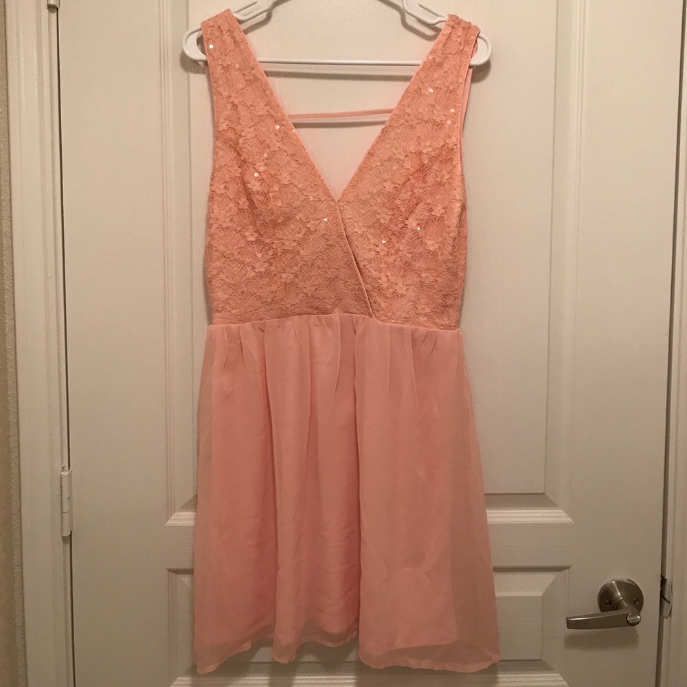 Never worn! Light Pink, Marineblue Cocktail Dress