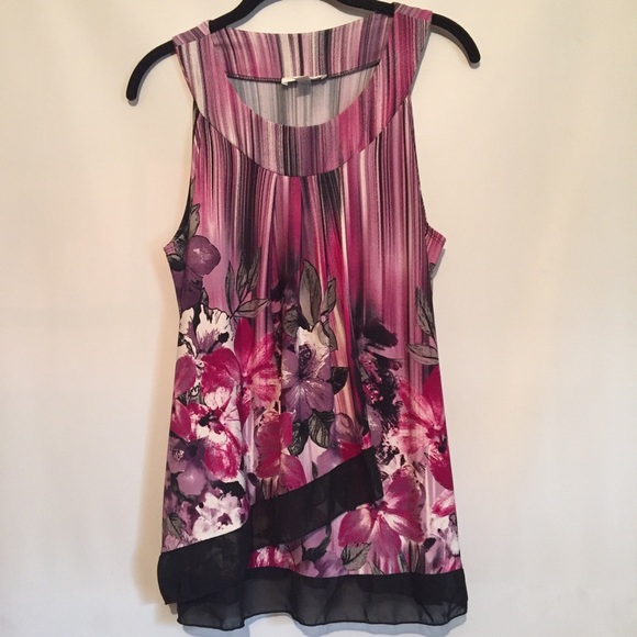 Dress Barn Tops - Dress Barn Sleeveless Patterned Blouse