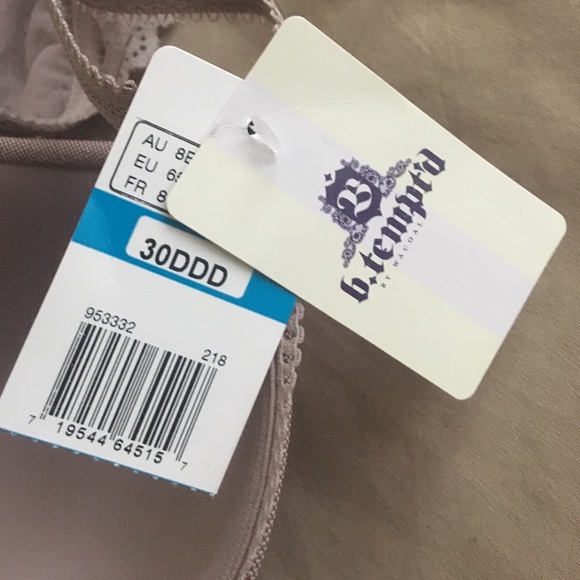 Front close lace racerback t-shirt bra - Picture 4 of 4