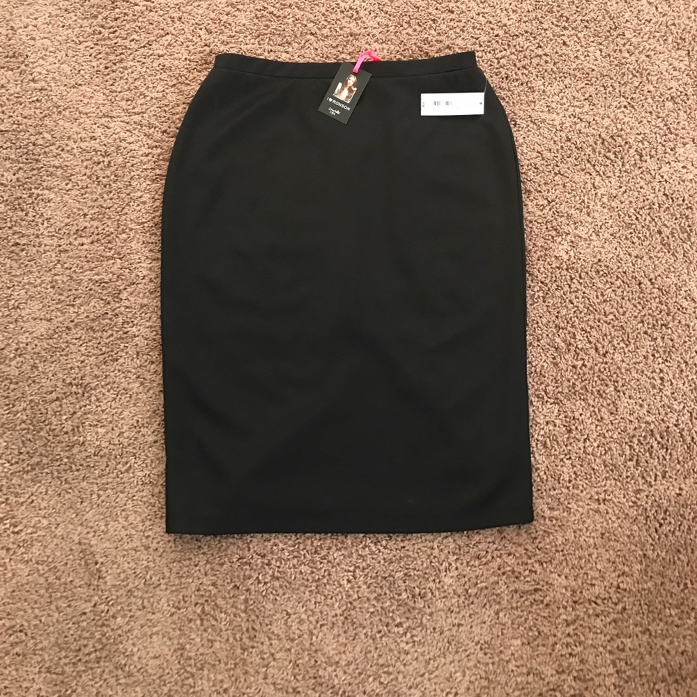 NWT Back Skirt