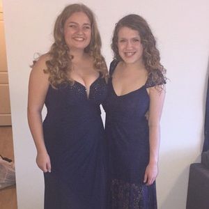 Lulus long lace formal dress