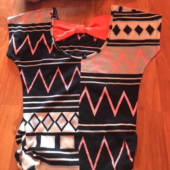 Shirt - Picture 2 of 2