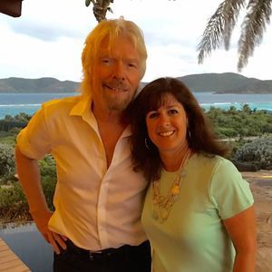 Meet your Posher, Laura villaggio