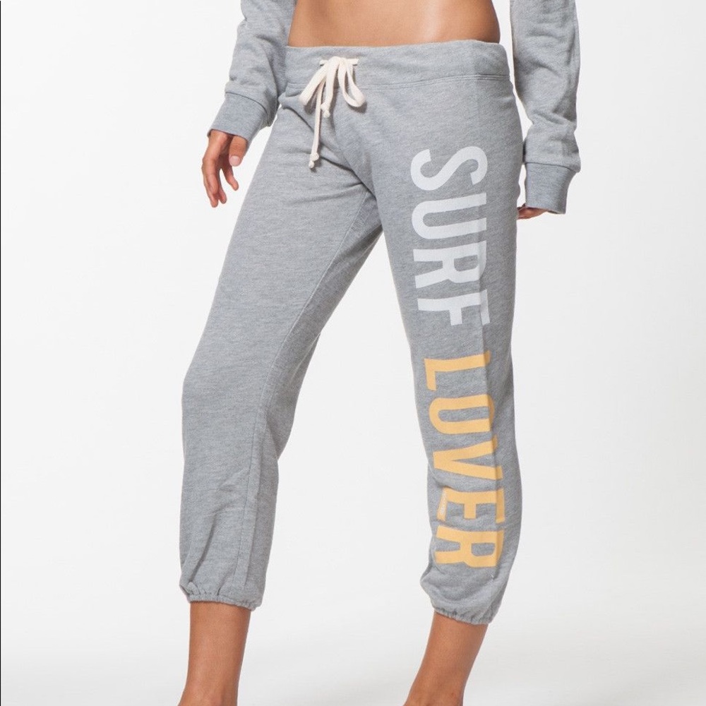 ๐Rip Curl Surf Lover Pant - Picture 2 of 4