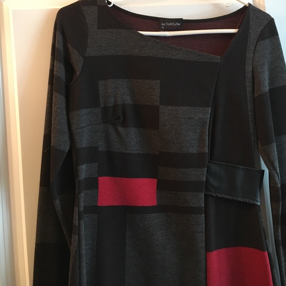 Fall/ winter dress with angles and "style"