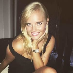 Meet your Posher, Cassandra