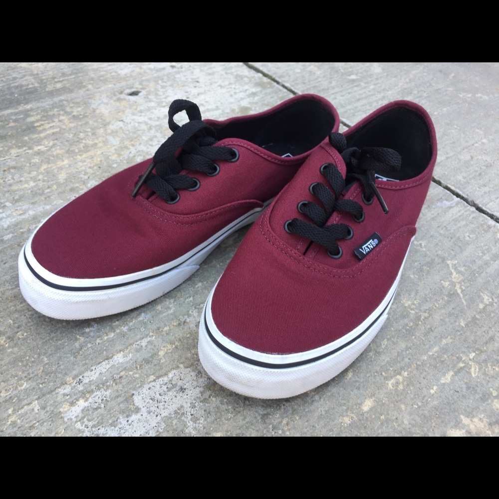 VANS AUTHENTIC SHOES!