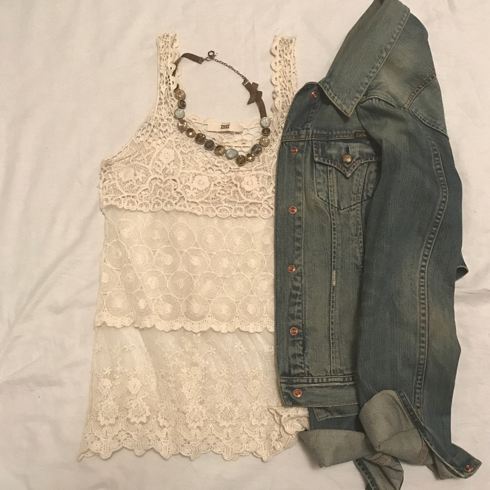 🌸Small Issi Crochet & Lace Tank