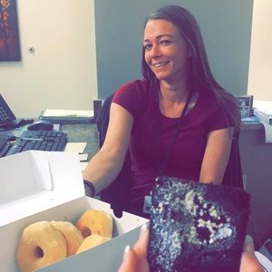 Meet your Posher, Bobbi