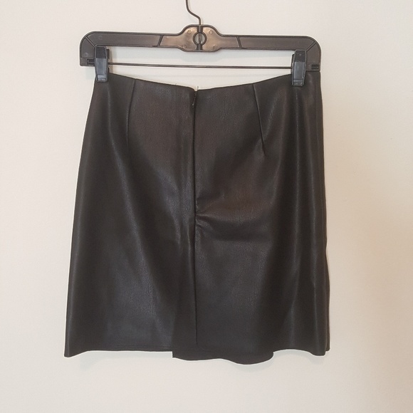 River Island Leather Mini Skirt - Picture 4 of 4
