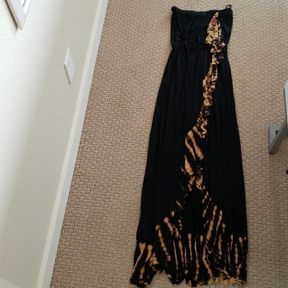 Strapless dress