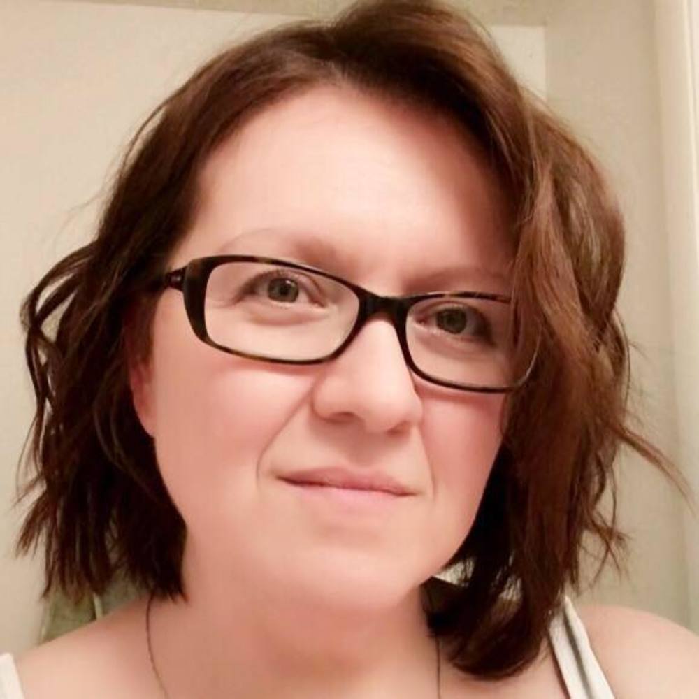 Meet your Posher, Bettina