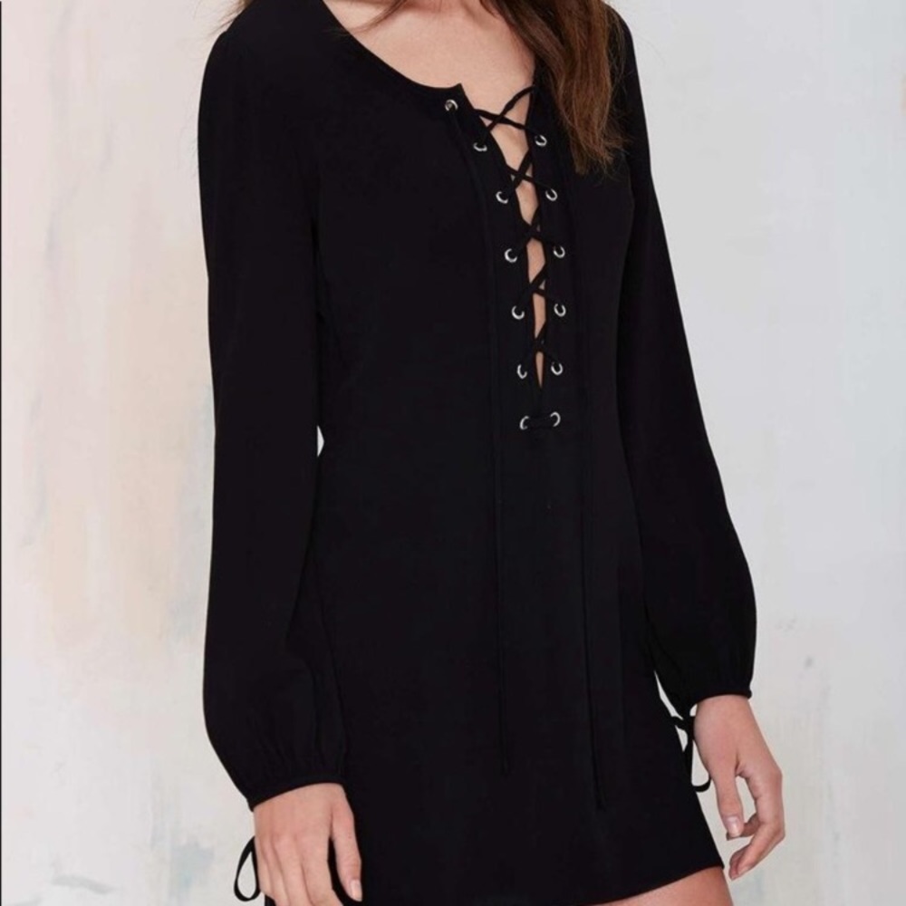 BRAND NEW KENDALL+KYLIE lace-up dress
