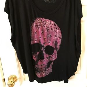 Over sized black tee