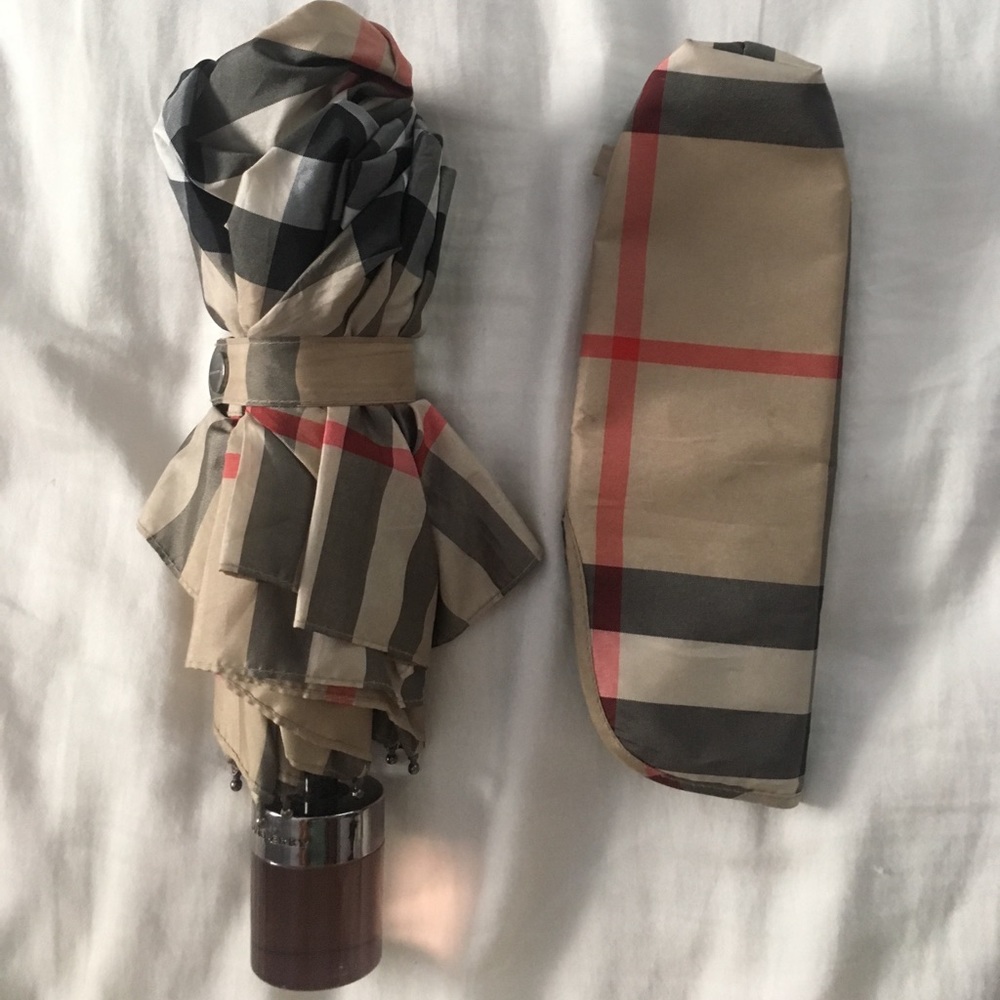 Burberry umbrella