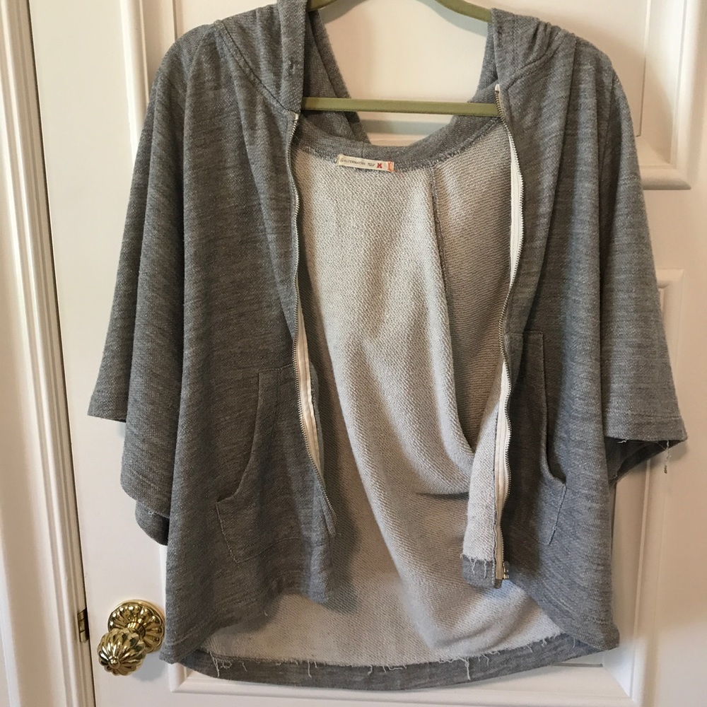 Short sleeve zip up hoody