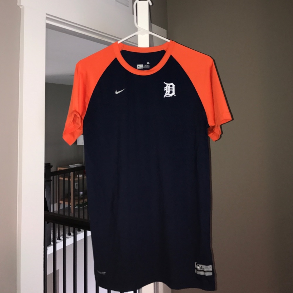 Nike Detroit Tigers Compression T-Shirt