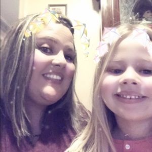 Meet your Posher, Kara