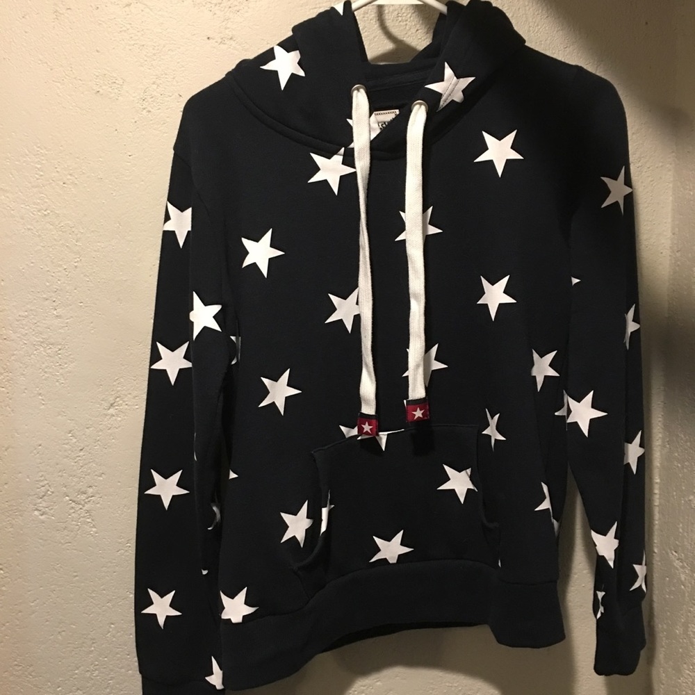 Awesome large dark blue sweater w/white stars