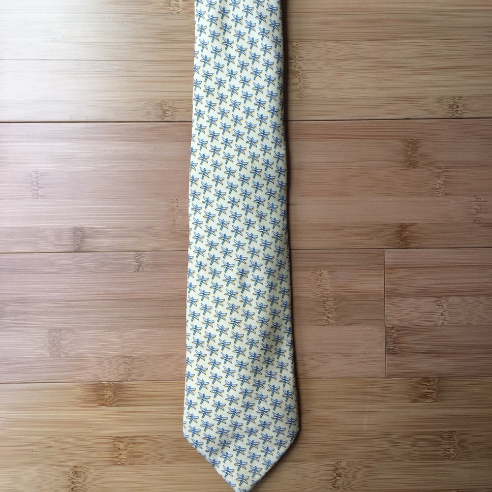 Vineyard Vines Tie