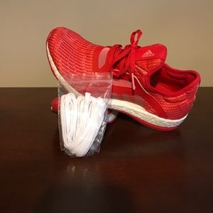 Lightly worn adidas Pure Boost tennis shoes