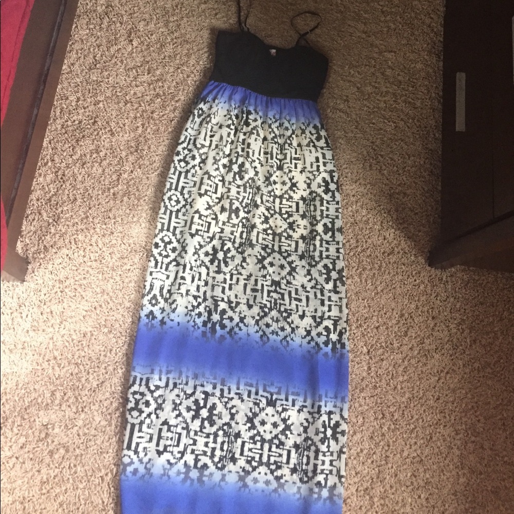 Patterned Maxi Dress
