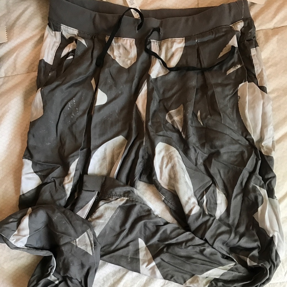 Lululemon City Jogger
