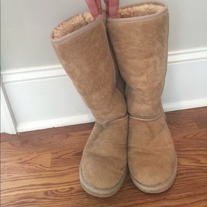 Uggs size 8