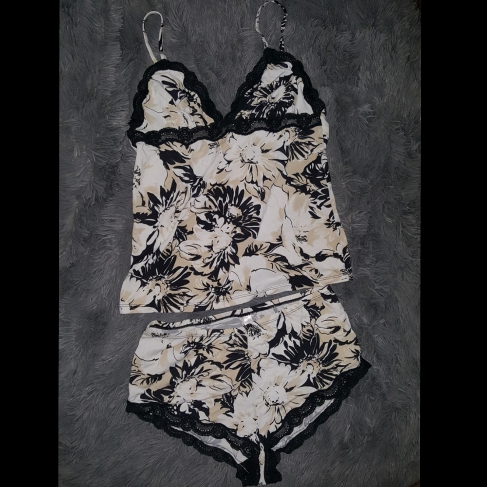 Women's pajamas