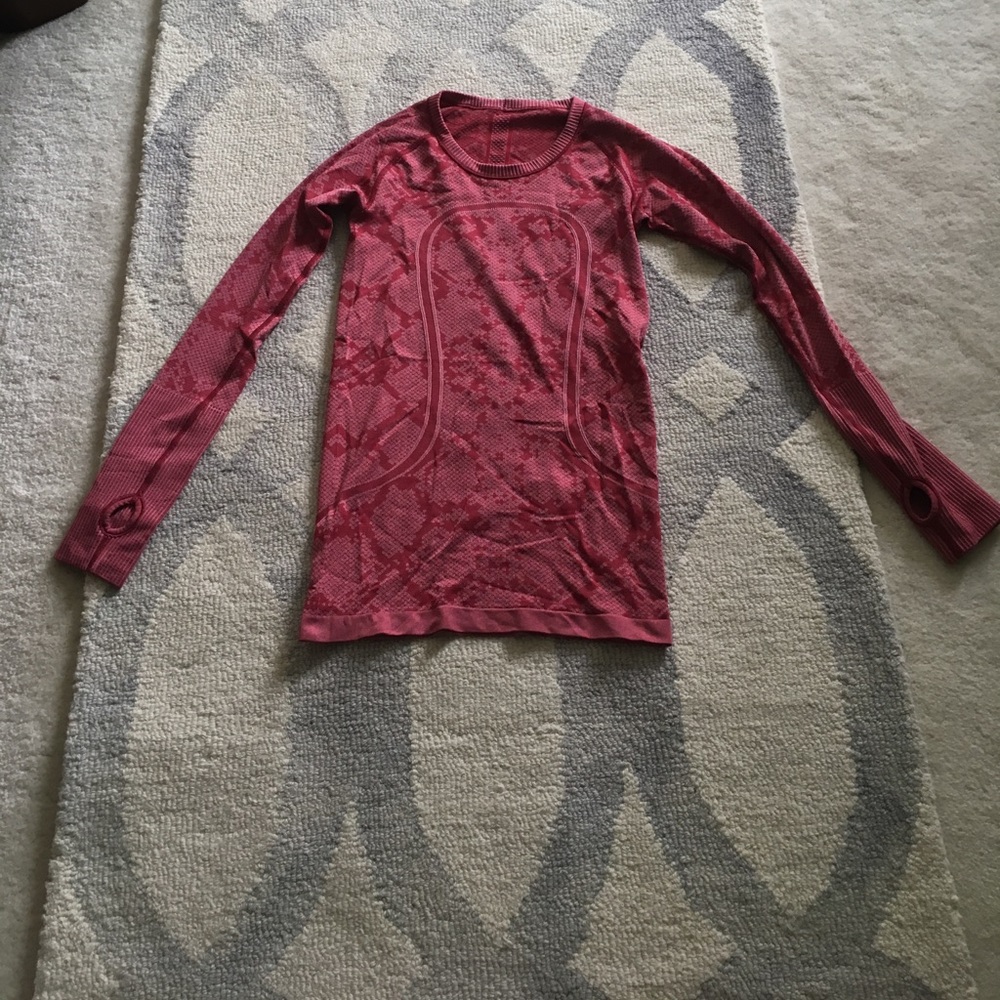 Lululemon swiftly tech long sleeve