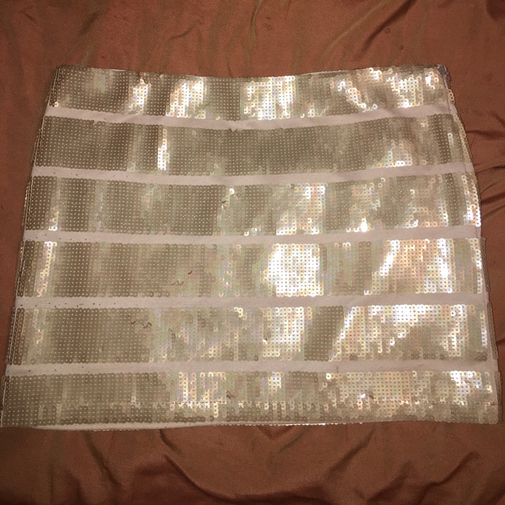 Gold Forever 21 sequin skirt