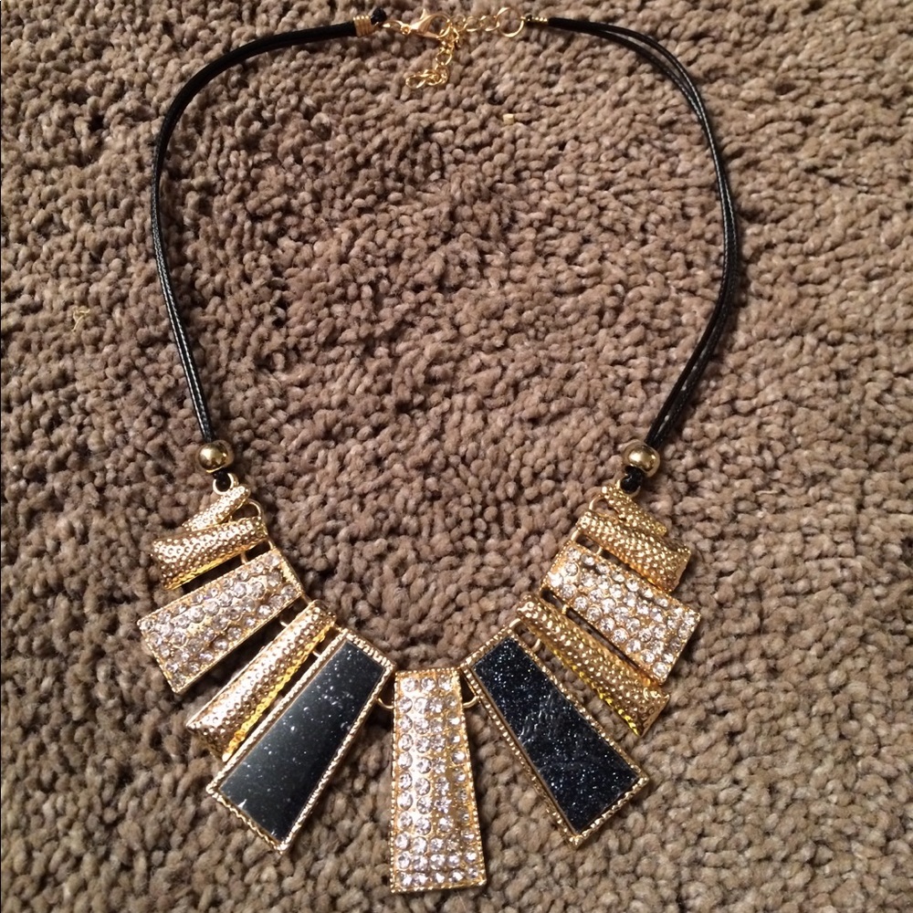 Fashion necklace
