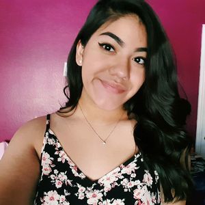 Meet your Posher, Leslie