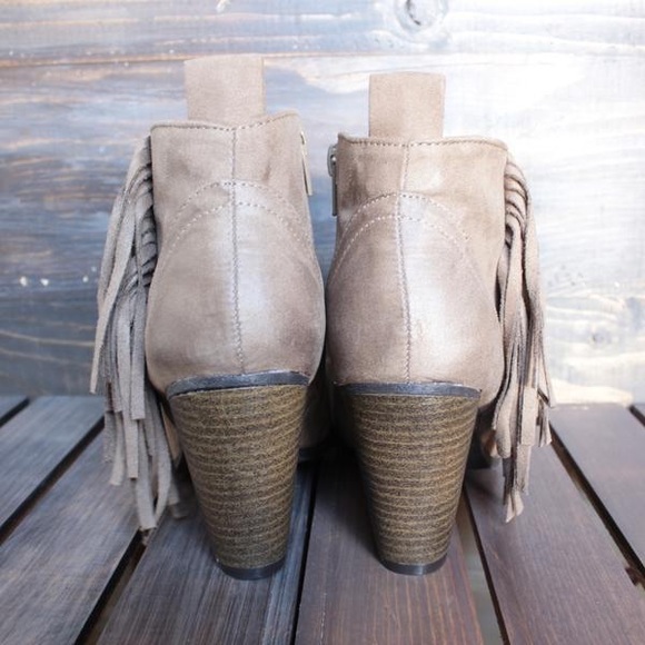 Taupe Burnished Fringe Block Heel Ankle Booties - Picture 4 of 6