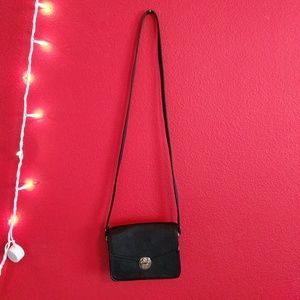 ∞Crossbody Purse