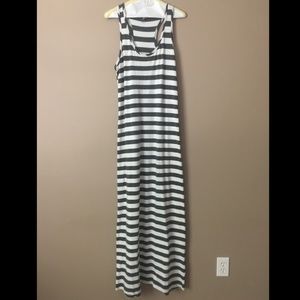 Tresics Charcoal and White Racerback Maxi Dress