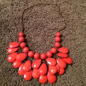 Large necklace