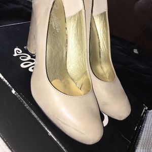 🌺 Seychelles Pumps 👠