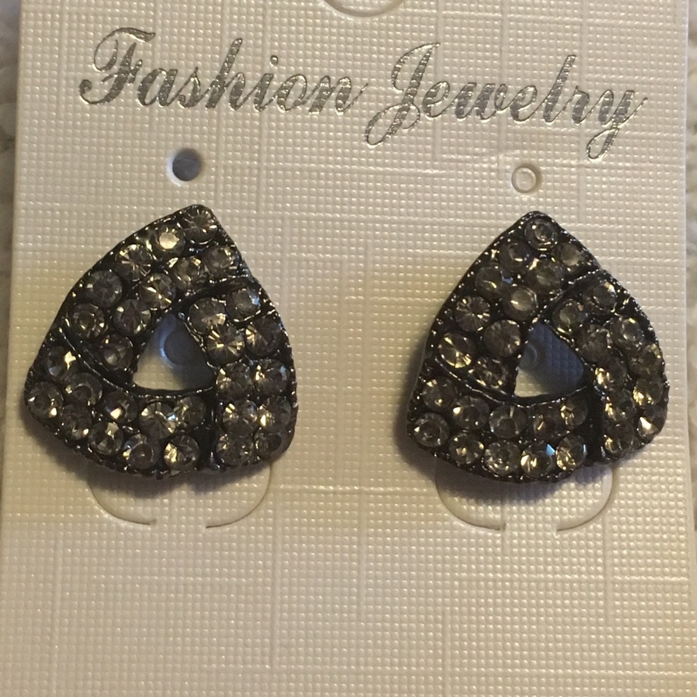 Rinestone studs - Picture 3 of 4