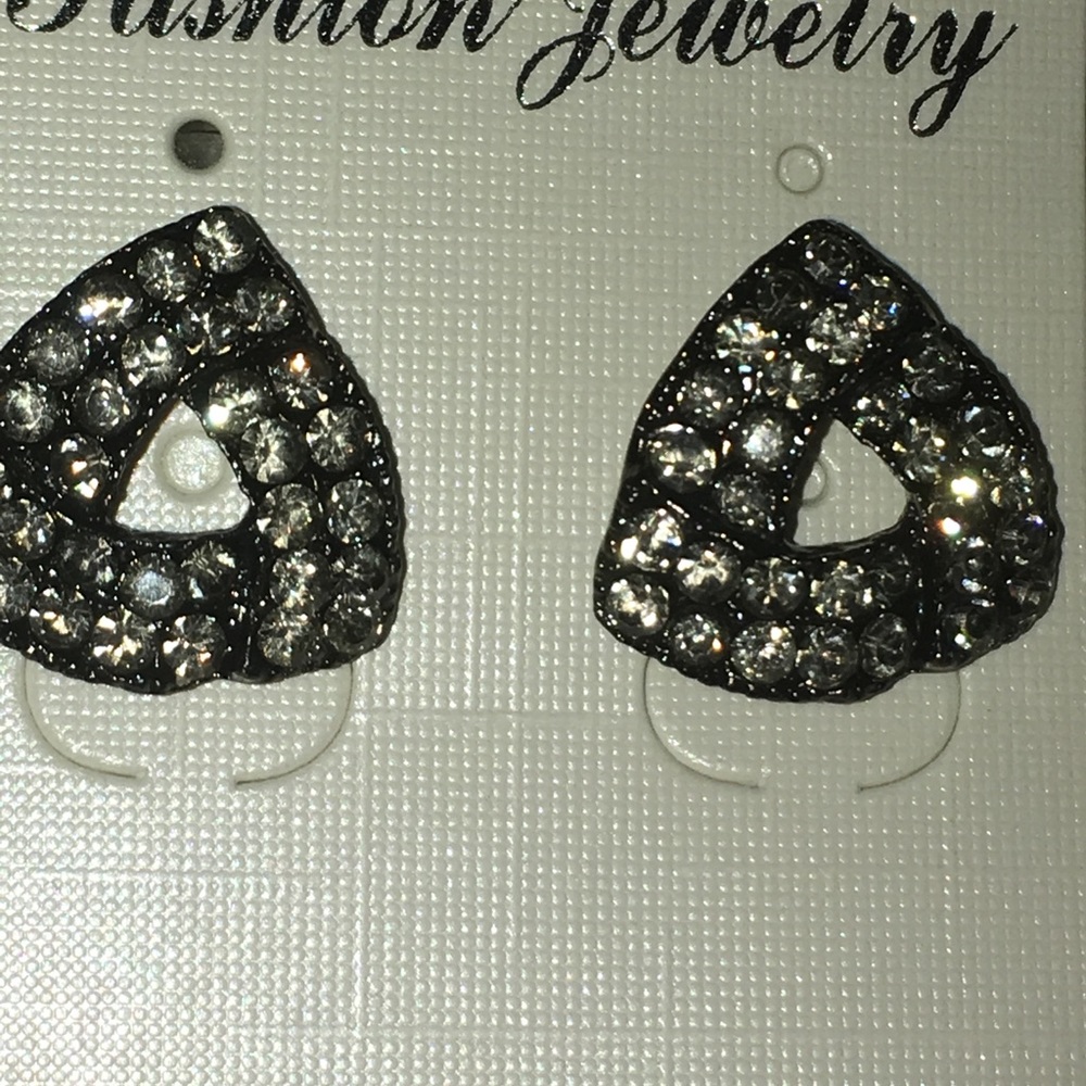 Rinestone studs - Picture 4 of 4
