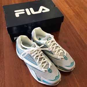 NEW Fila Sneakers