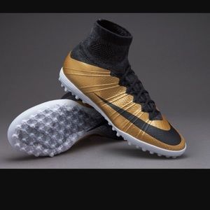 NIKE MercurialX Proximo TF in metallic gold